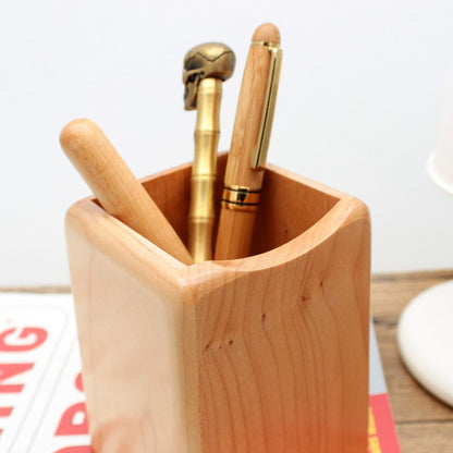 🖊️ Simple Design Wood Pen Container – Sleek Maple Organizer for Modern Desks ✨ – Ideal for Professionals, Students & Creatives 👨‍💼 – Minimalist Charm + Durable Craftsmanship 🌳 – 7.5x7.5x9.8 cm