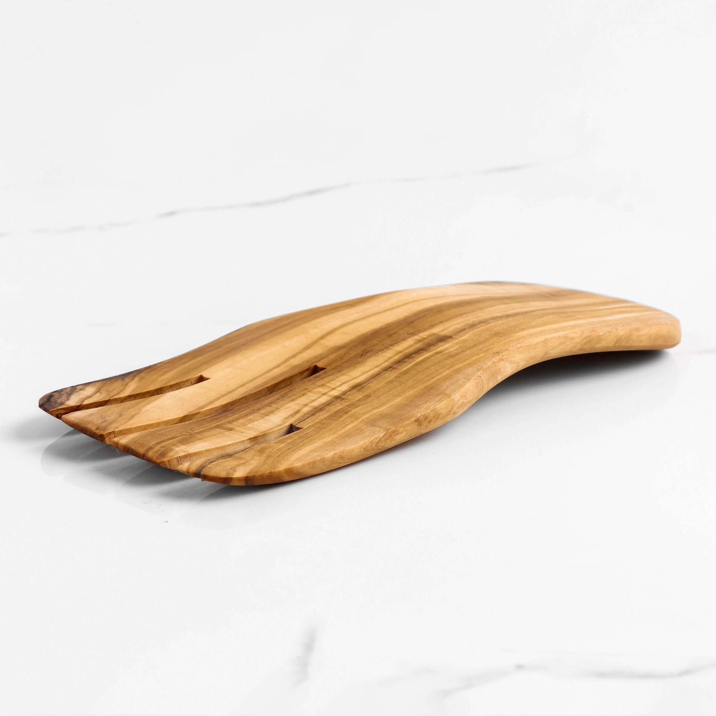 Handmade olive wood salad hands, 2-piece serving set for effortless salad mixing and serving.